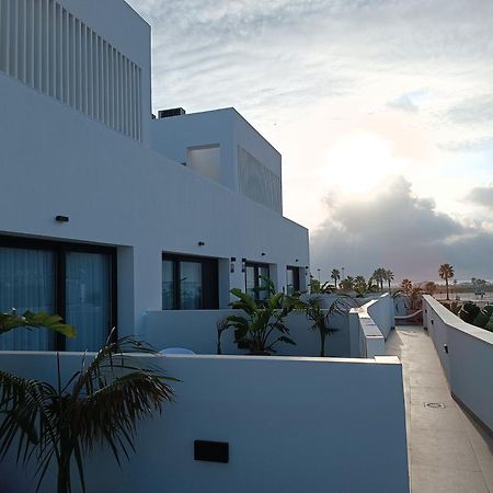 קוניל דה לה פרונטרה Hotel Apartamentos Hamus מראה חיצוני תמונה