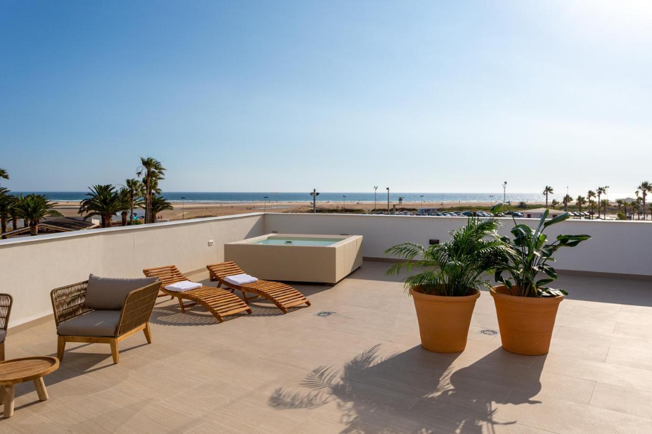 קוניל דה לה פרונטרה Hotel Apartamentos Hamus מראה חיצוני תמונה