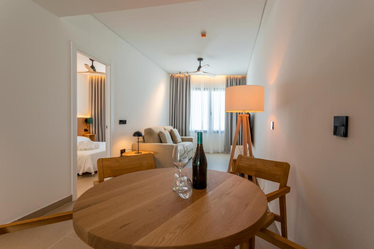 קוניל דה לה פרונטרה Hotel Apartamentos Hamus מראה חיצוני תמונה
