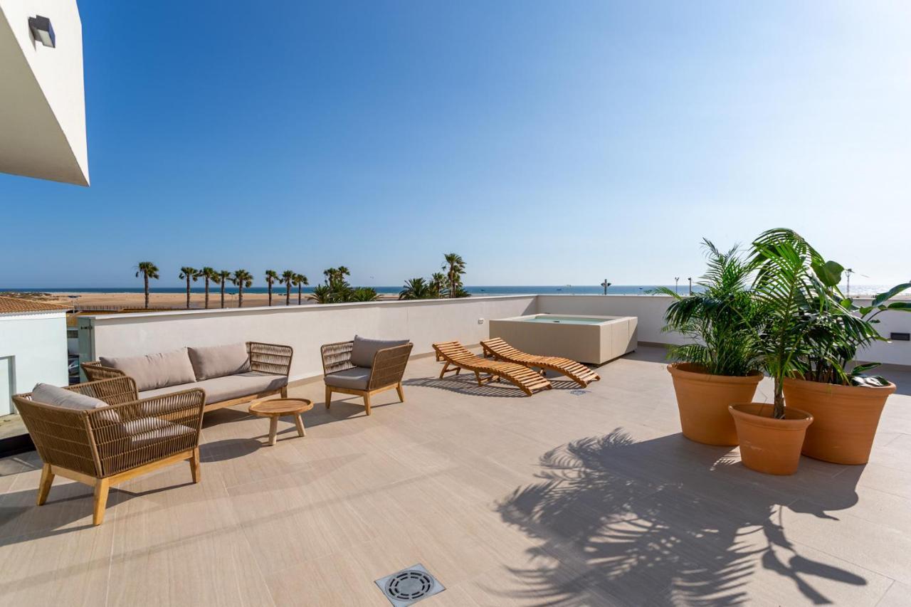 קוניל דה לה פרונטרה Hotel Apartamentos Hamus מראה חיצוני תמונה