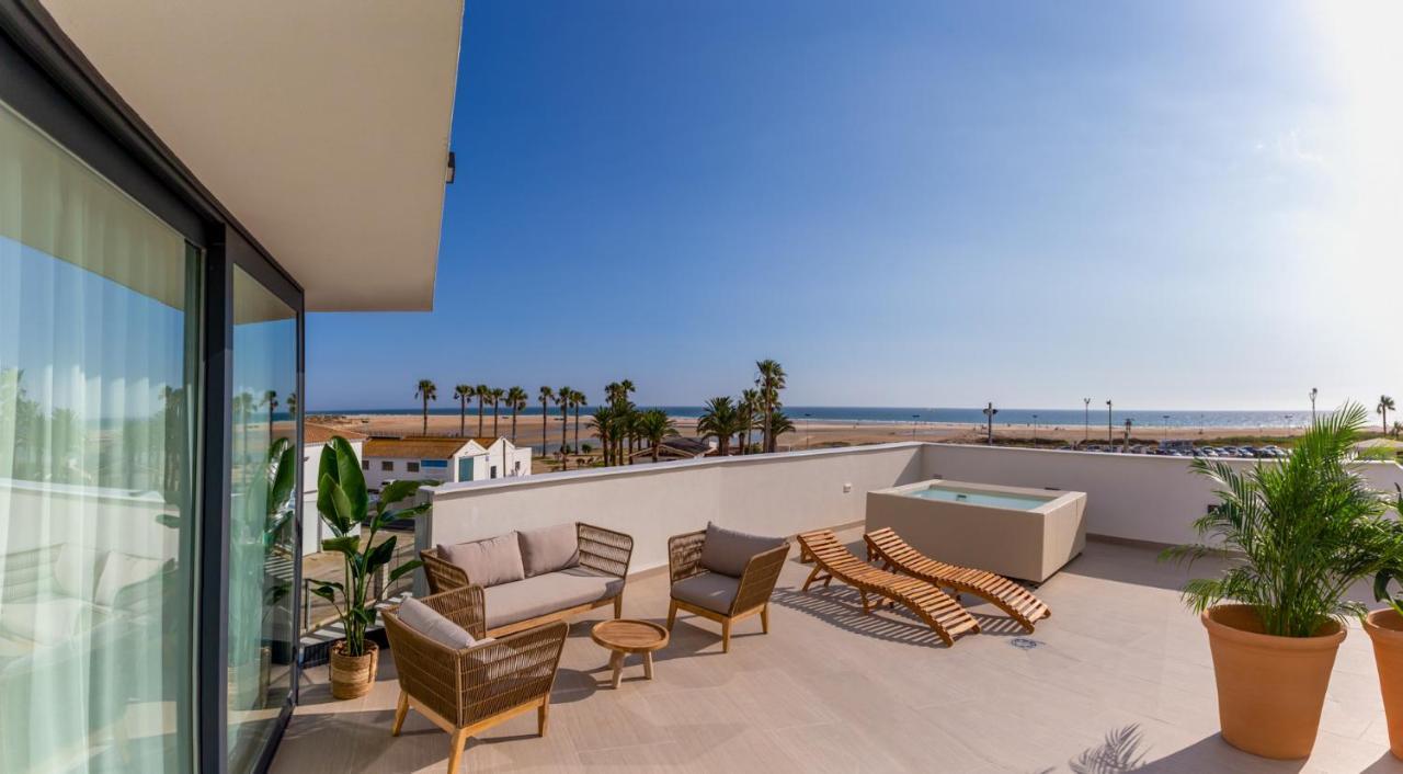 קוניל דה לה פרונטרה Hotel Apartamentos Hamus מראה חיצוני תמונה