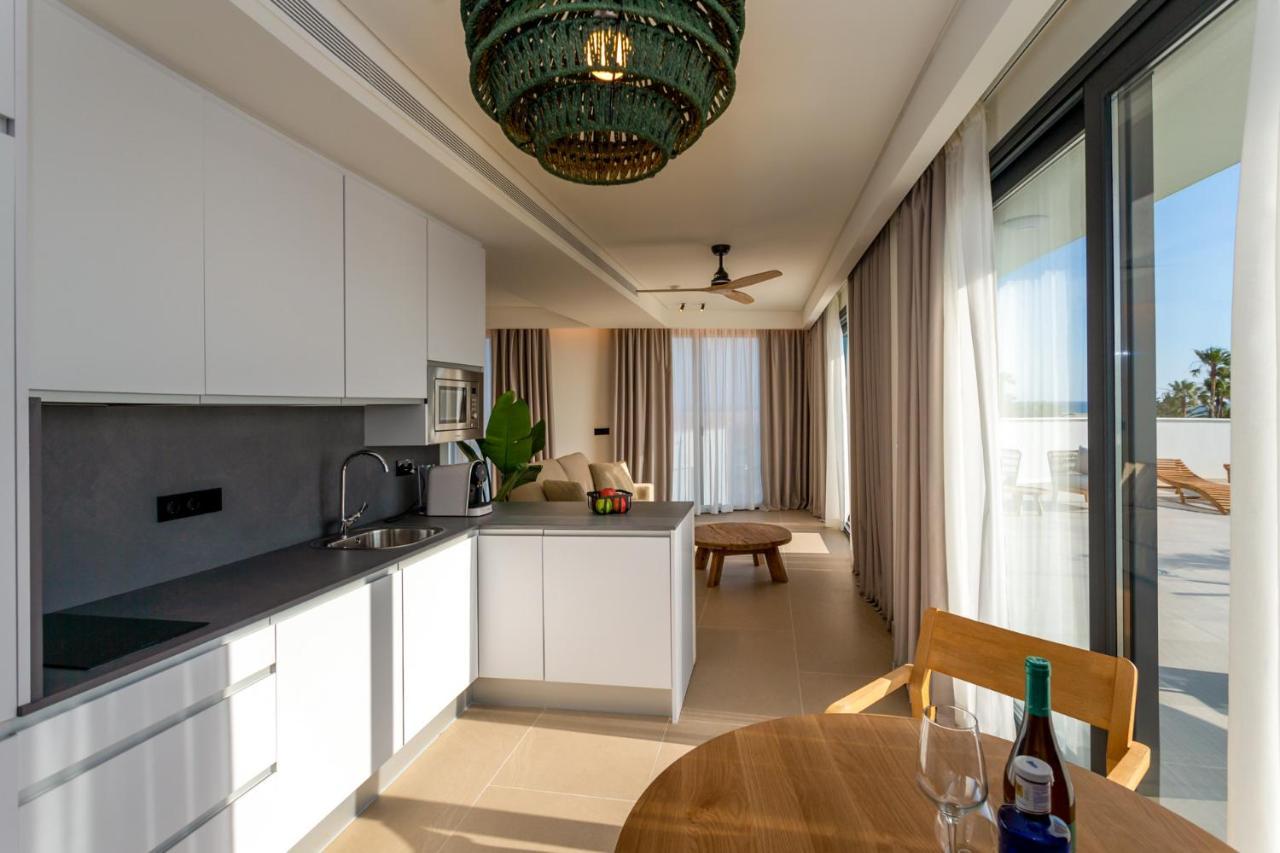 קוניל דה לה פרונטרה Hotel Apartamentos Hamus מראה חיצוני תמונה