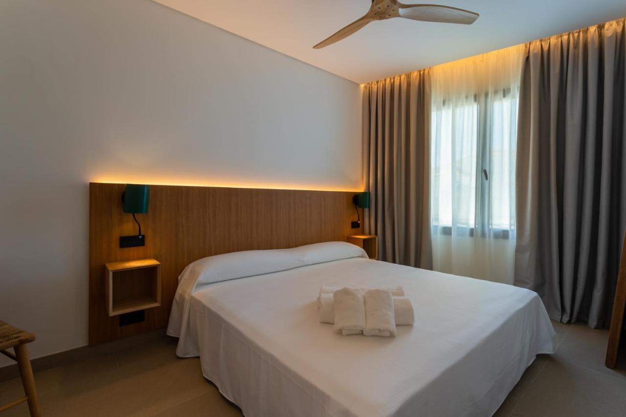 קוניל דה לה פרונטרה Hotel Apartamentos Hamus מראה חיצוני תמונה