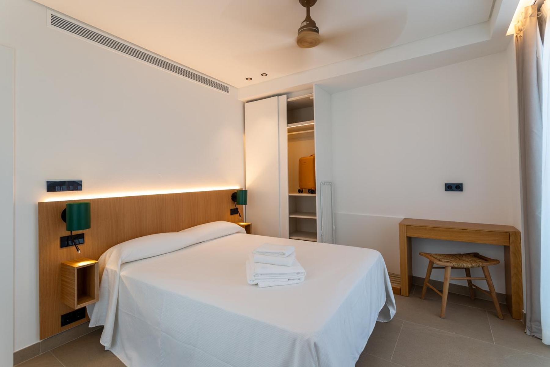 קוניל דה לה פרונטרה Hotel Apartamentos Hamus מראה חיצוני תמונה