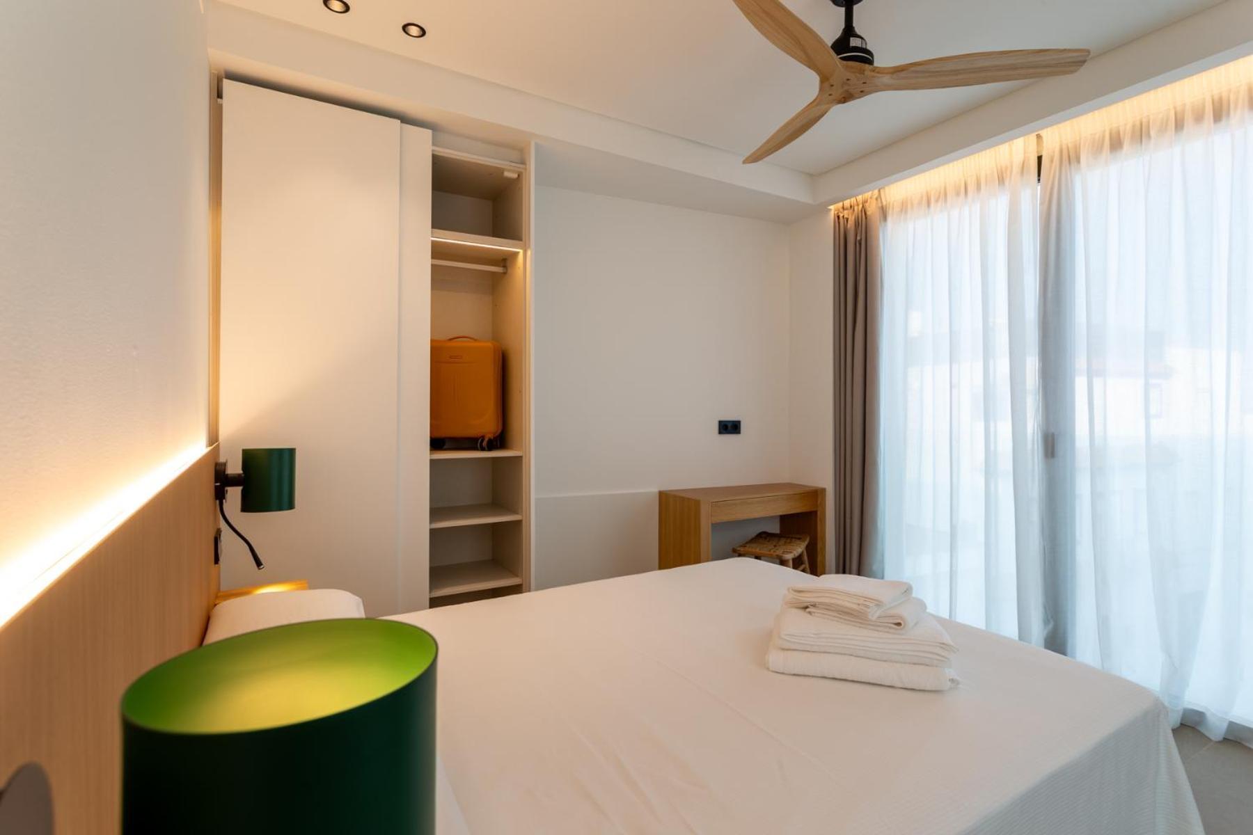קוניל דה לה פרונטרה Hotel Apartamentos Hamus מראה חיצוני תמונה